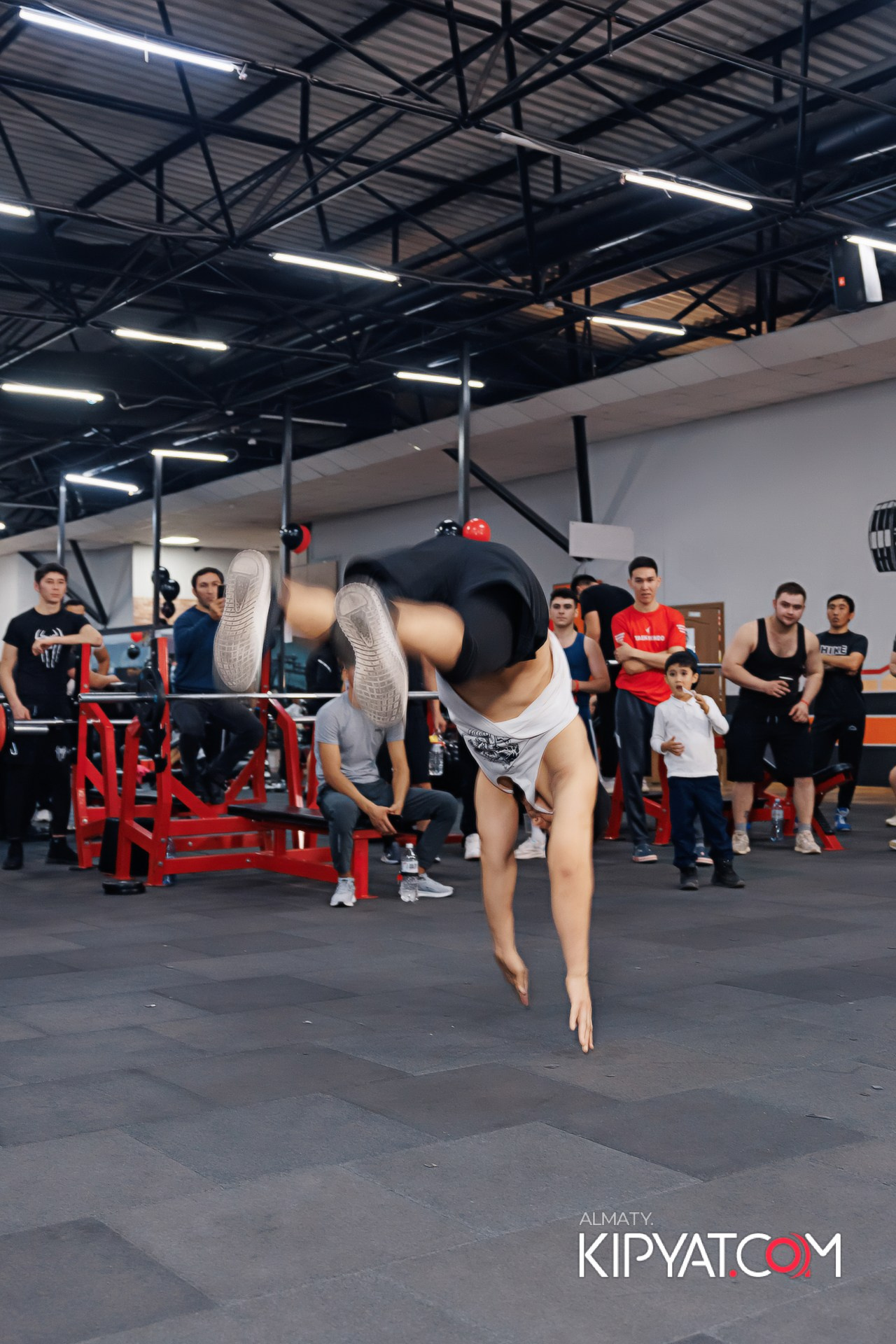 ДЕНЬ РОЖДЕНИЯ LEGION. КИПЯТКОМ АЛМАТЫ!