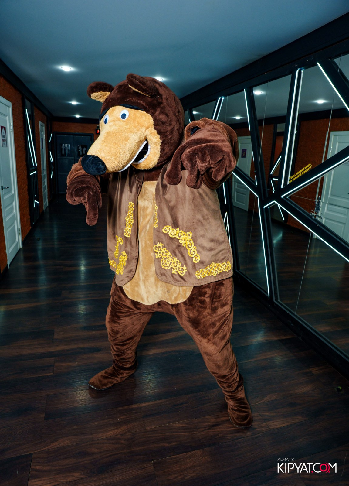 УХО И МЕДВЕДЬ НА САИНА. КИПЯТКОМ АЛМАТЫ!