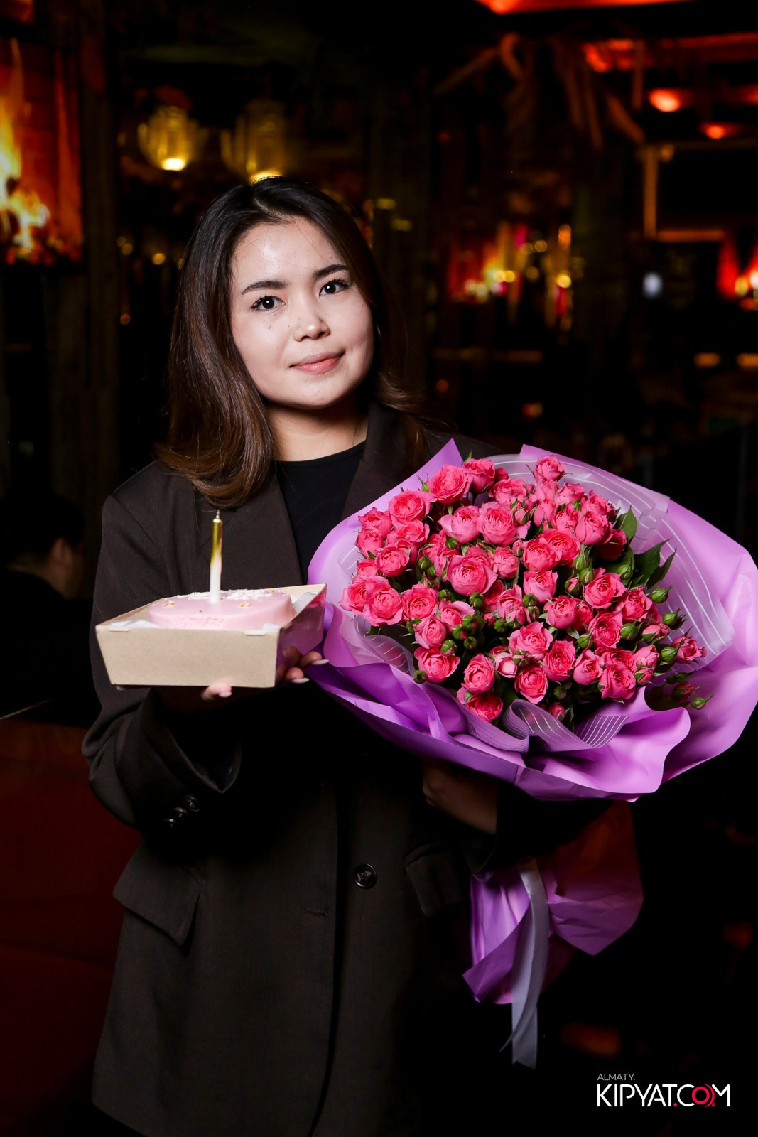 БАР ПАНАЕХАЛИ НА ДОСТЫК. КИПЯТКОМ АЛМАТЫ!