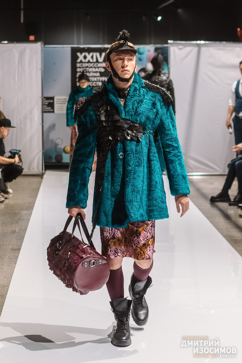 Модельный показ