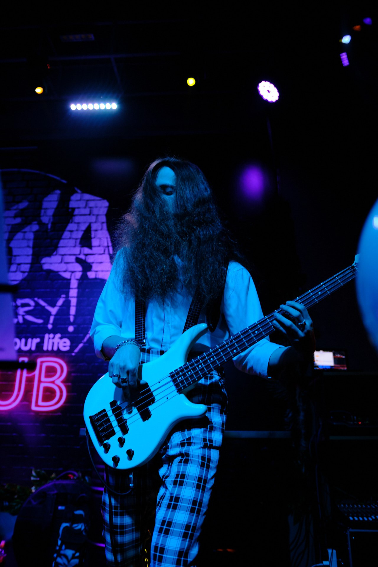 ArtaPub. Антон Ив