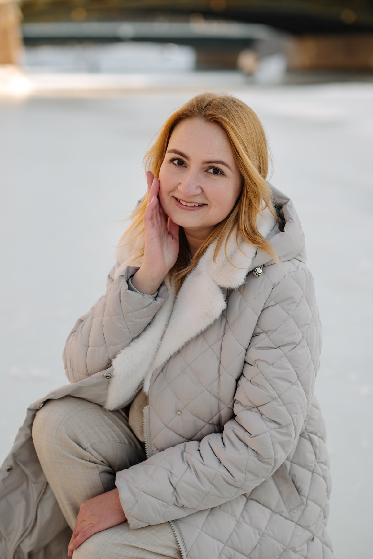 Прогулка с цветами по улицам и каналам. Свадебный и семейный фотограф в Санкт-Петербурге Елена Худякова