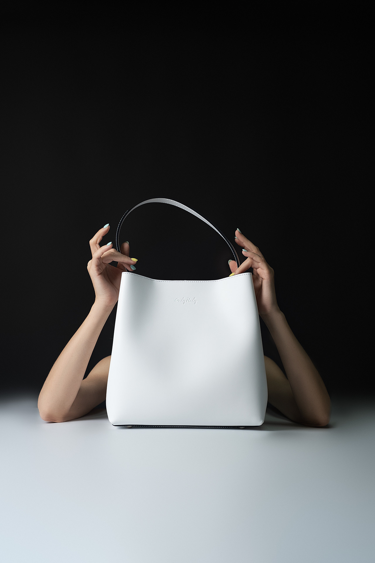 Имиджевая студийная для бренда сумок «OI Trend». Фотограф в Крыму, Александра Онищенко, Alexph.ru
