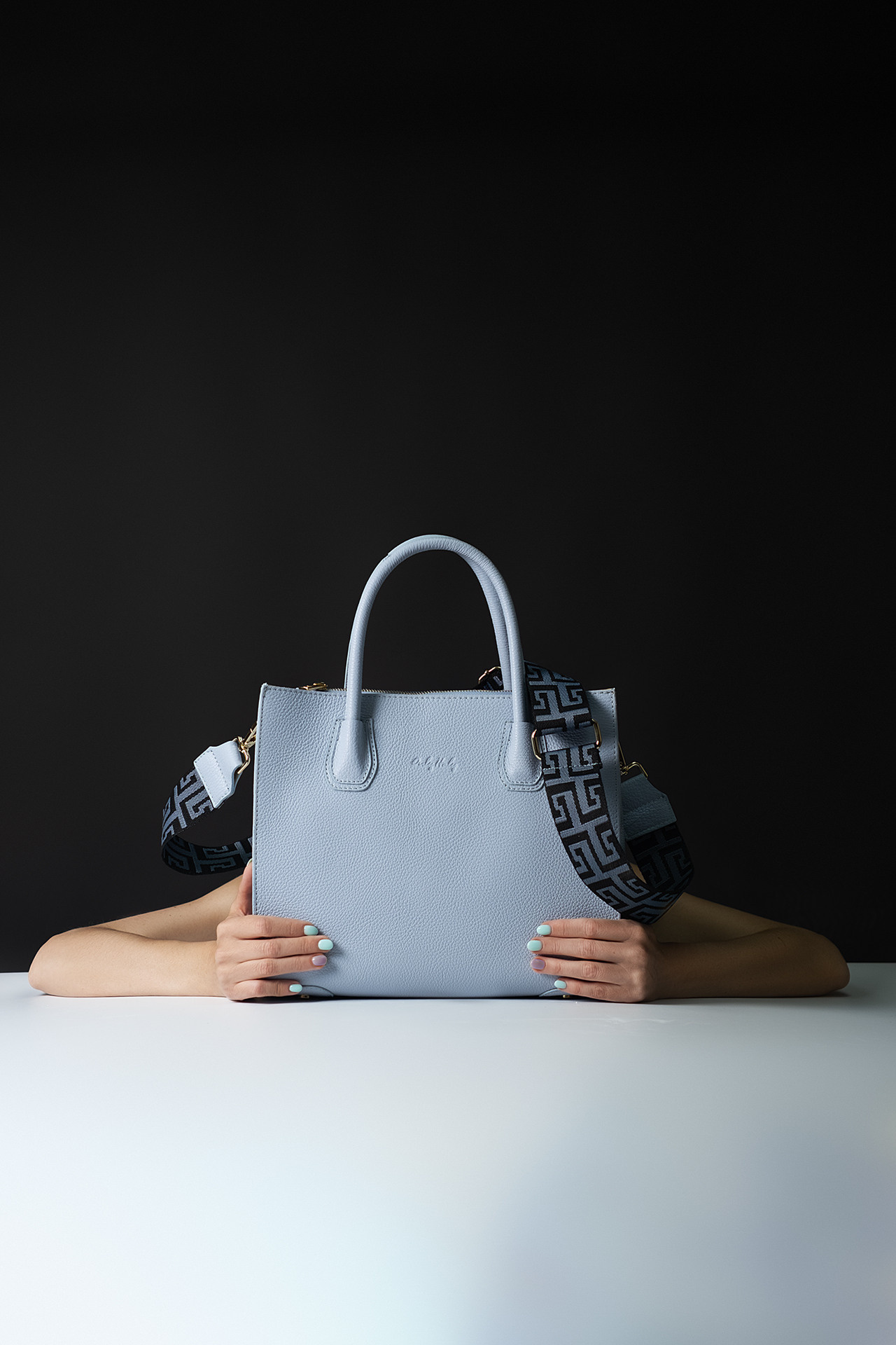 Имиджевая студийная для бренда сумок «OI Trend». Фотограф в Крыму, Александра Онищенко, Alexph.ru