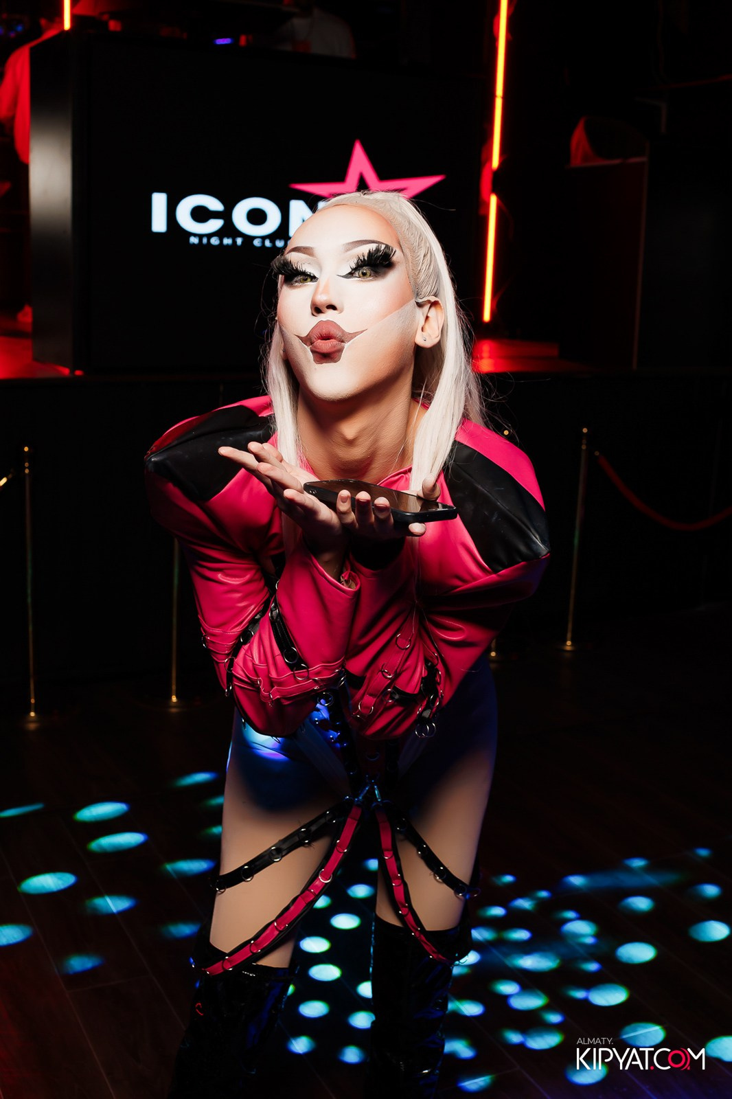 НОЧНОЙ КЛУБ ICON. КИПЯТКОМ АЛМАТЫ!