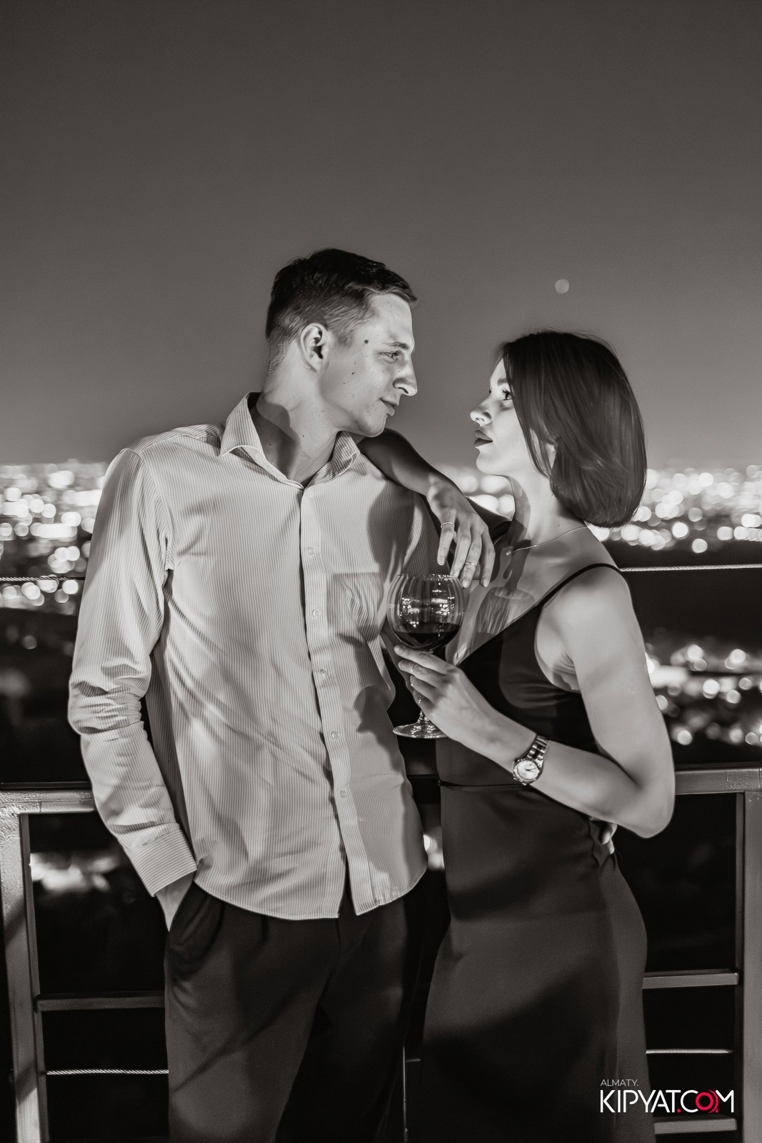 ВЫСТУПЛЕНИЕ DJ SUNQAR DJ BONI В SUNQAR BAR & RESTAURANT. КИПЯТКОМ АЛМАТЫ!