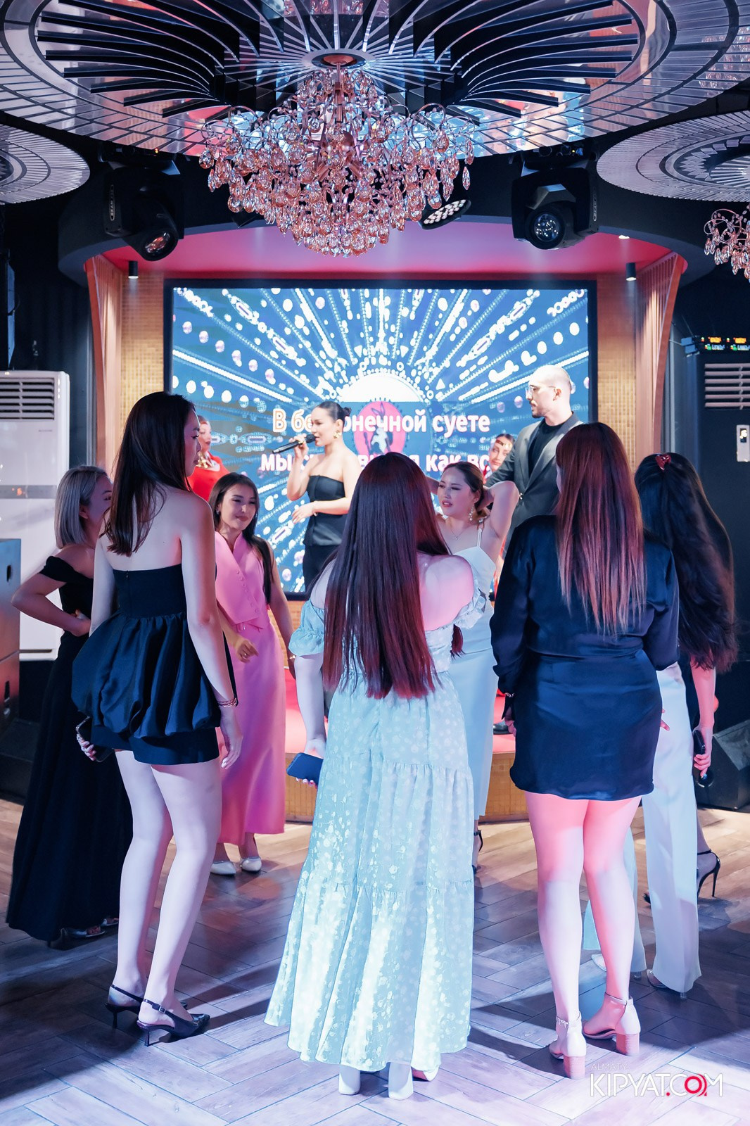 ЗАЯ, НА БИС. КИПЯТКОМ АЛМАТЫ!