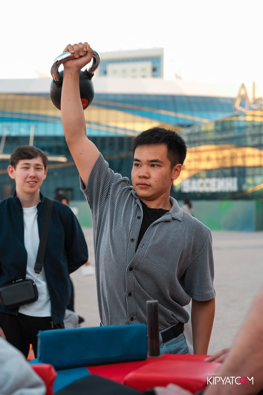 DIZZY MEN'S DAY. КИПЯТКОМ АЛМАТЫ!