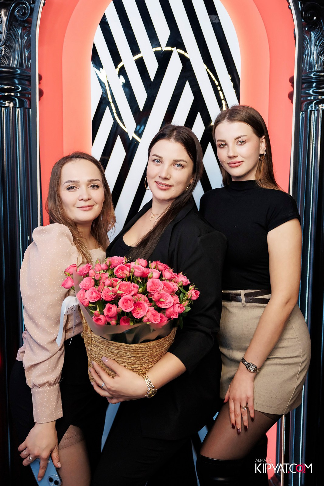 ЗАЯ, НА БИС. КИПЯТКОМ АЛМАТЫ! Фотосъемка мероприятий в Алматы