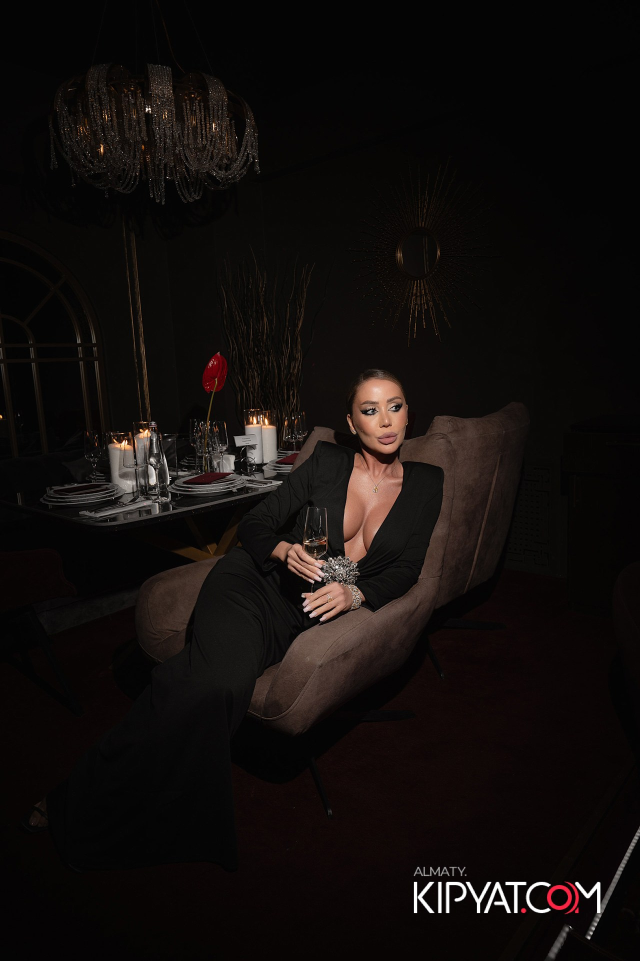 THE THEATER. КИПЯТКОМ АЛМАТЫ!