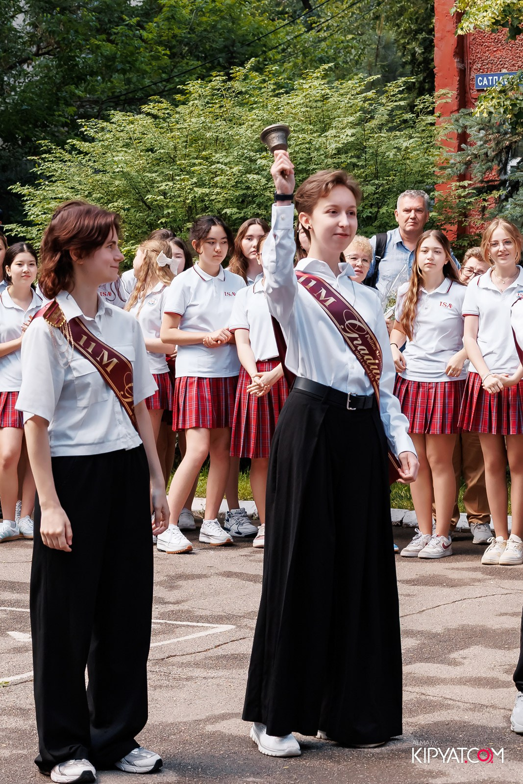 МЕЖДУНАРОДНАЯ ШКОЛА АЛМАТЫ — ВЫПУСК 2025. КИПЯТКОМ АЛМАТЫ!