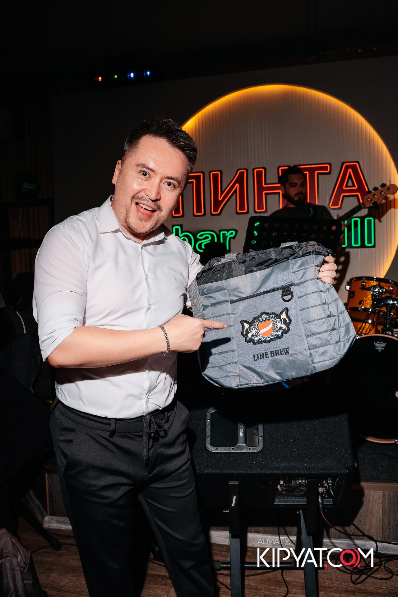 ПИНТА НА АУЭЗОВА. КИПЯТКОМ АЛМАТЫ!