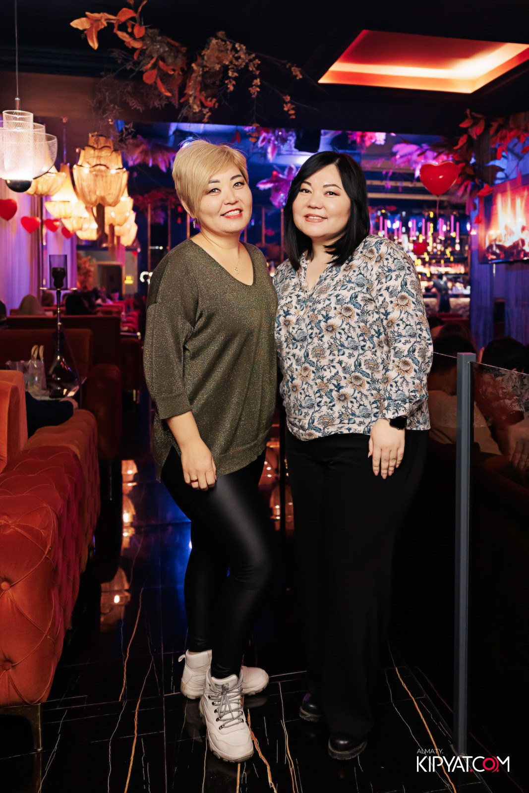 БАР ПАНАЕХАЛИ НА ДОСТЫК. КИПЯТКОМ АЛМАТЫ!