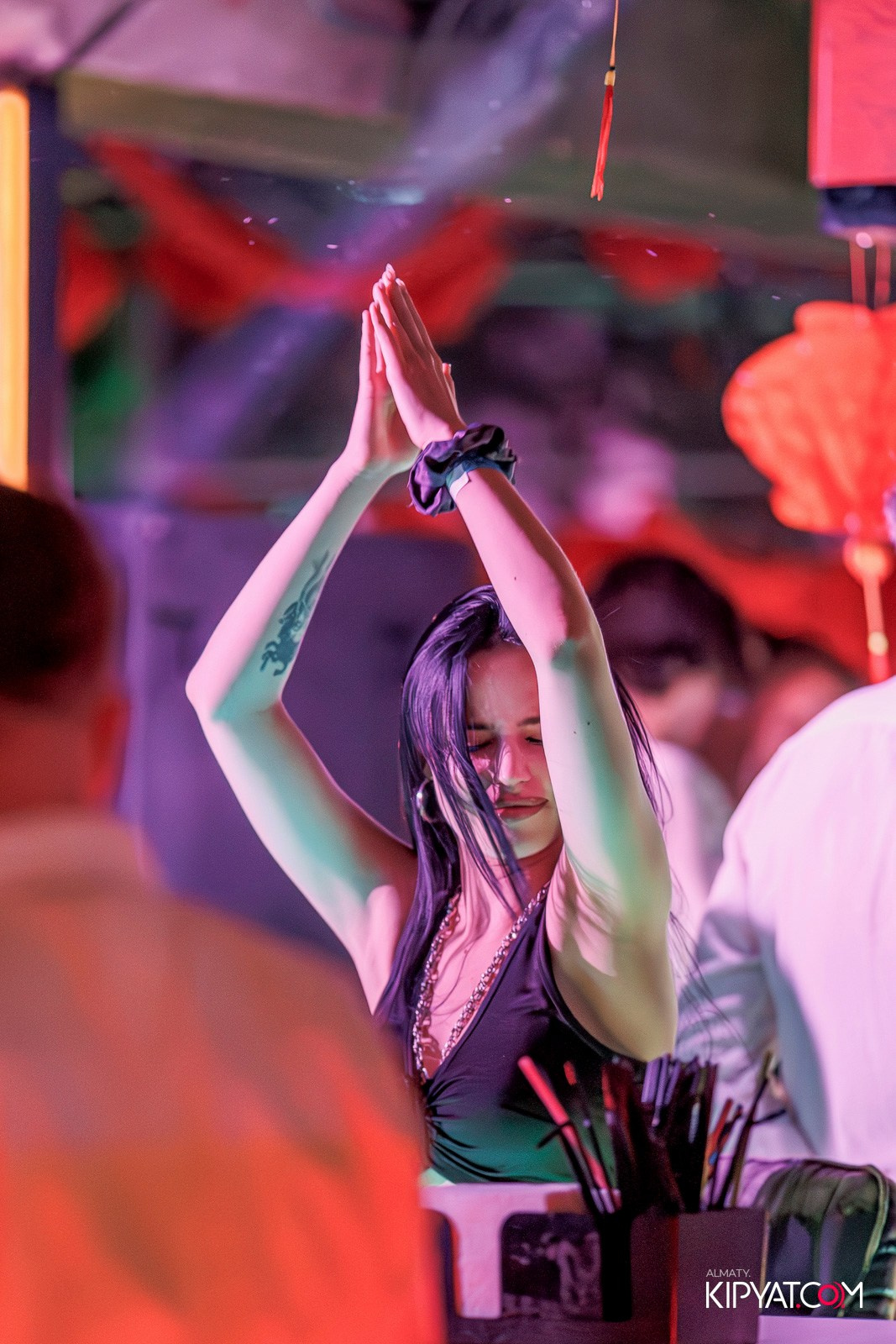 BHB. КИПЯТКОМ АЛМАТЫ!