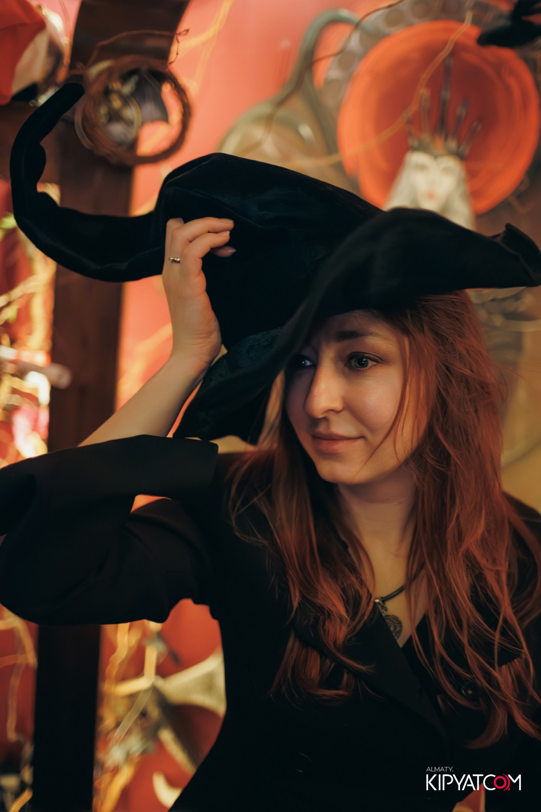 MERRY CREEPYSTMASS AND SPOOKY NEW YEAR — QUEEN OF THE DARKNESS BAR. КИПЯТКОМ АЛМАТЫ!