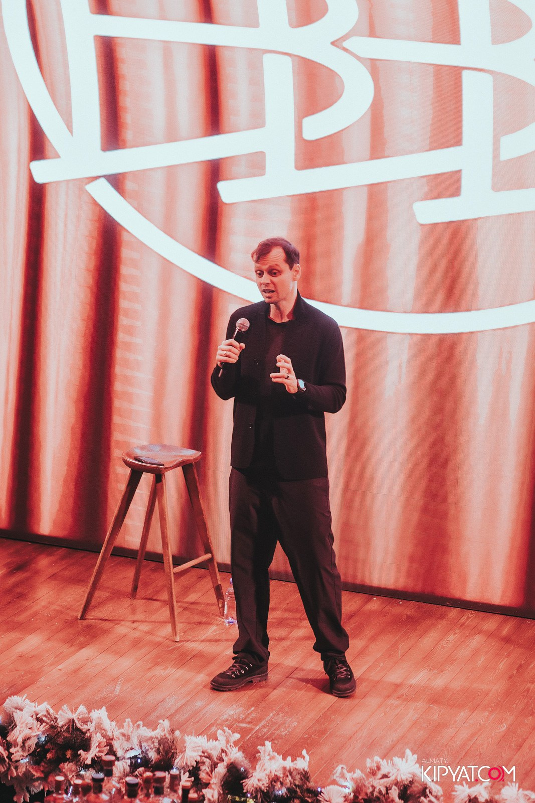 BLA BLA BAR. КИПЯТКОМ АЛМАТЫ!