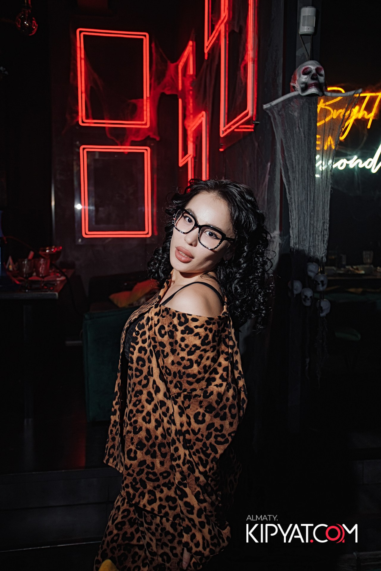 ДОРОГАЯ, Я НЕ ПИЛ. КИПЯТКОМ АЛМАТЫ!