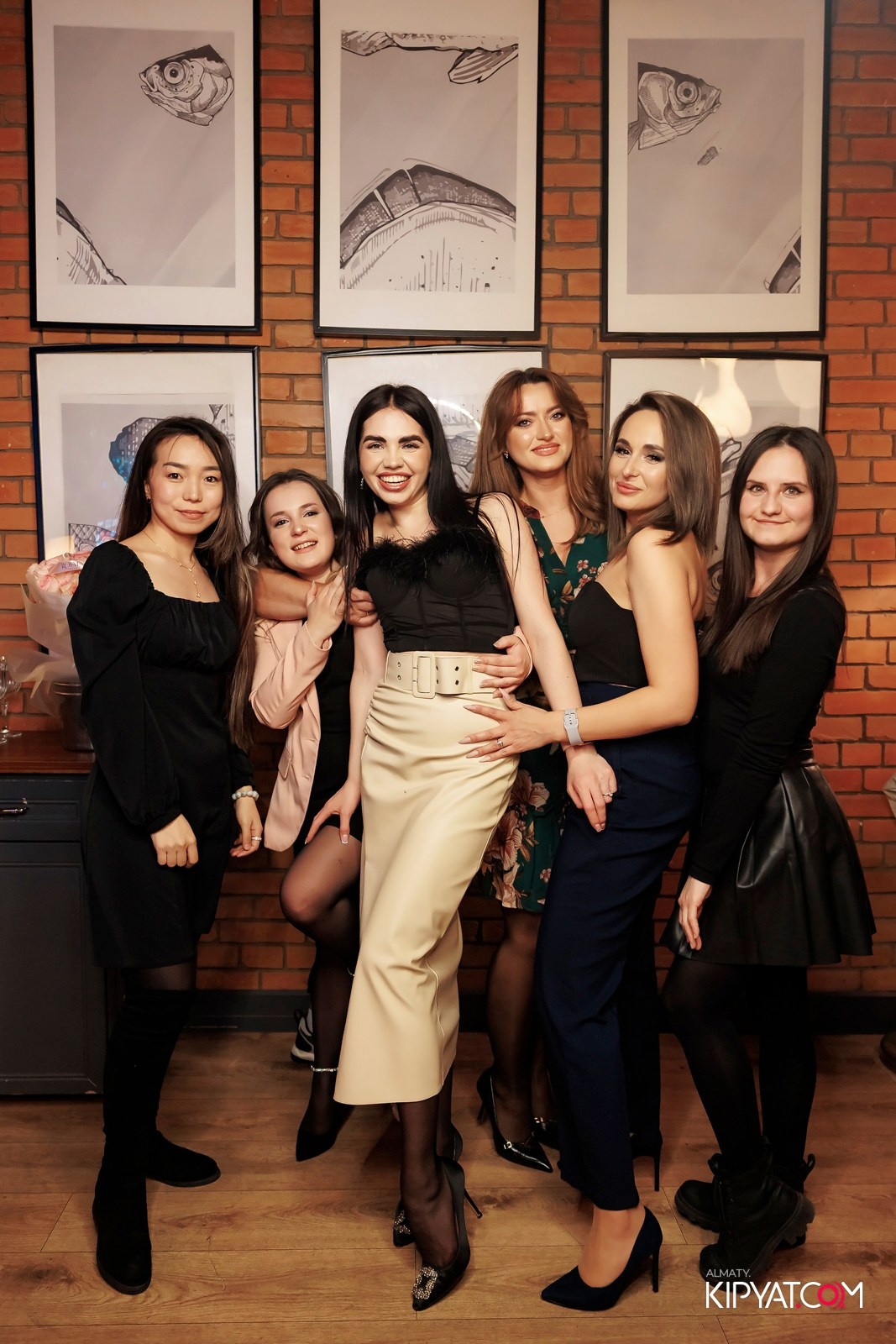 МУЗЫКАЛЬНОЕ ЛОТО В CAVIAR. КИПЯТКОМ АЛМАТЫ! Фотосъемка мероприятий в Алматы