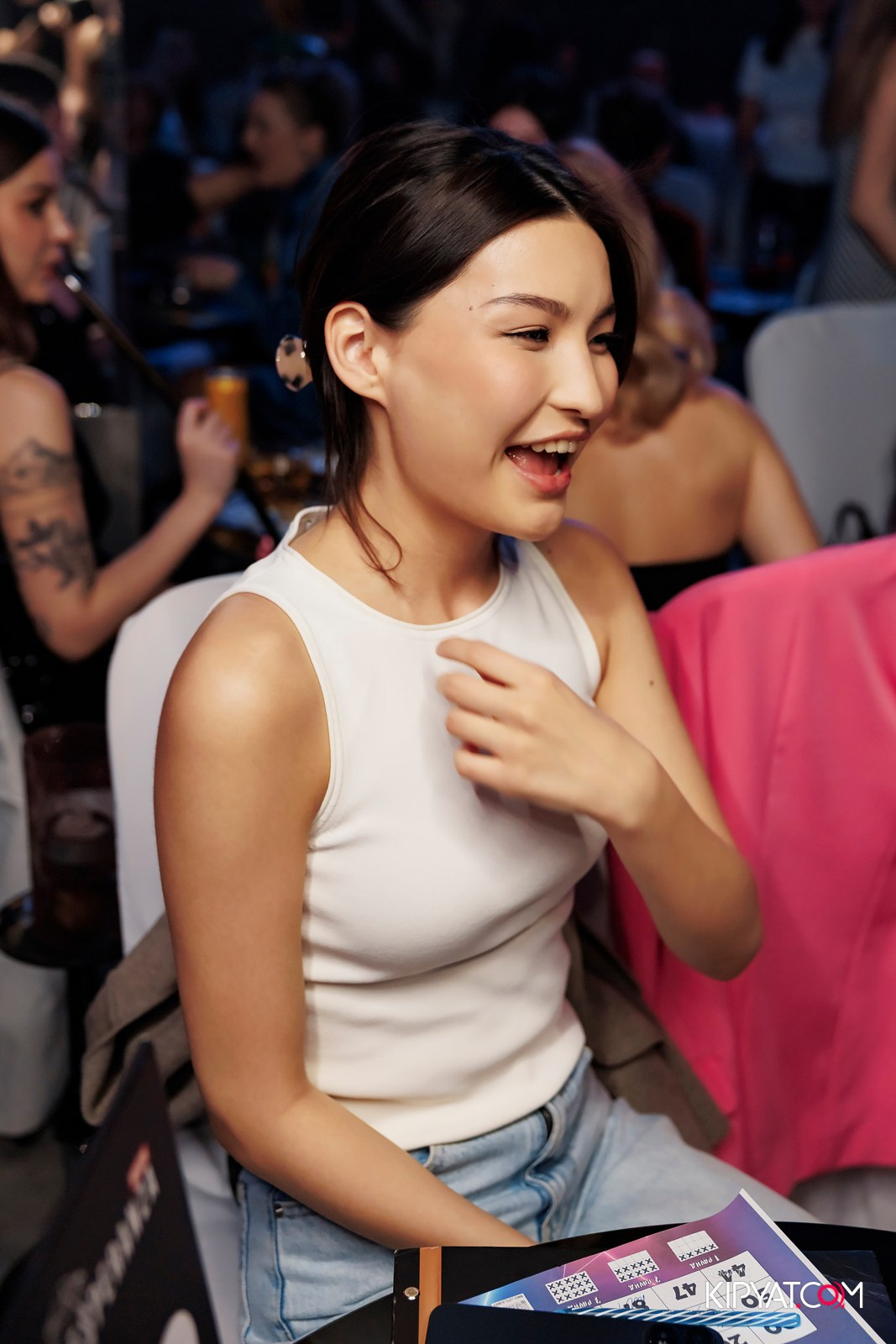 МУЗЫКАЛЬНОЕ ЛОТО В HIT RETRO. КИПЯТКОМ АЛМАТЫ! Фотосъемка мероприятий в Алматы