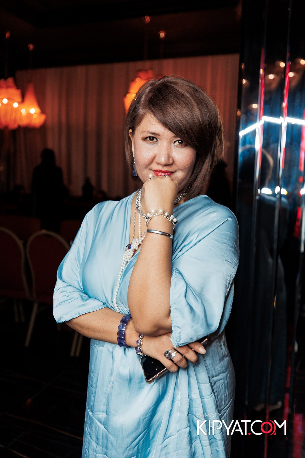 БАР ПАНАЕХАЛИ НА ДОСТЫК. КИПЯТКОМ АЛМАТЫ!