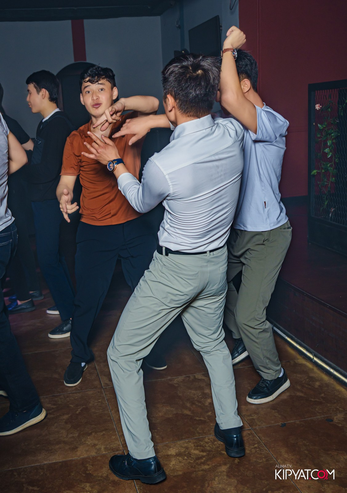 ARAGOSTA. КИПЯТКОМ АЛМАТЫ! Фотосъемка мероприятий в Алматы