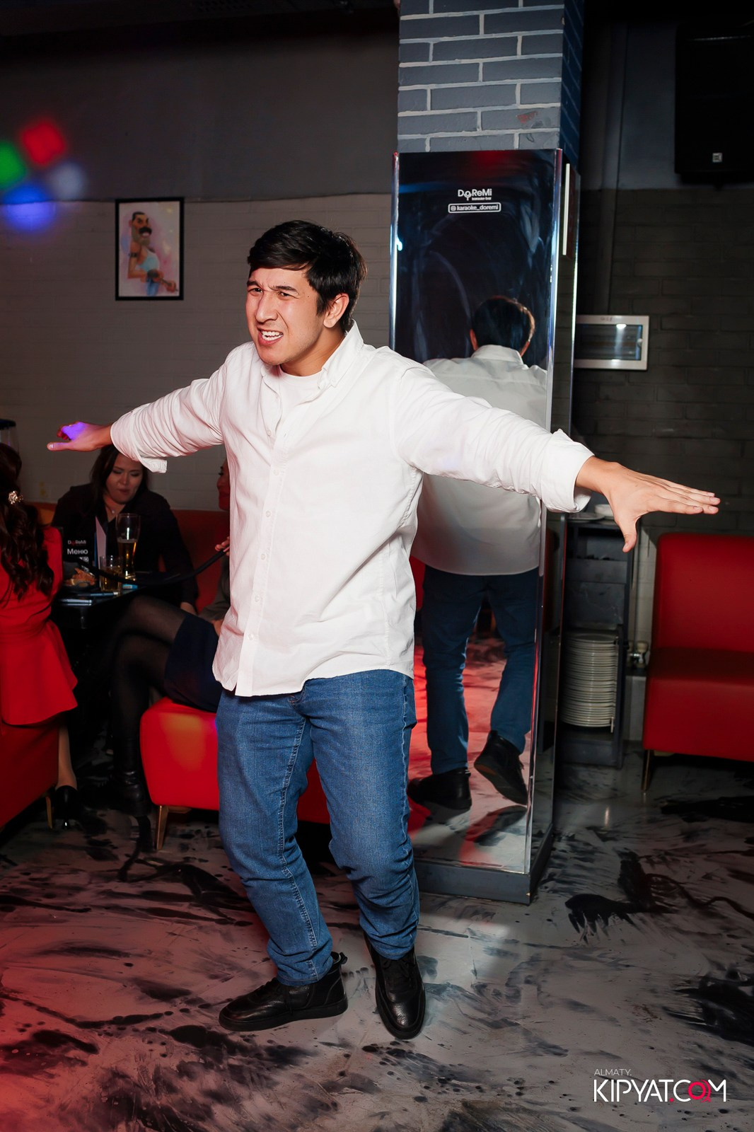 КАРАОКЕ DOREMI. КИПЯТКОМ АЛМАТЫ! Фотосъемка мероприятий в Алматы