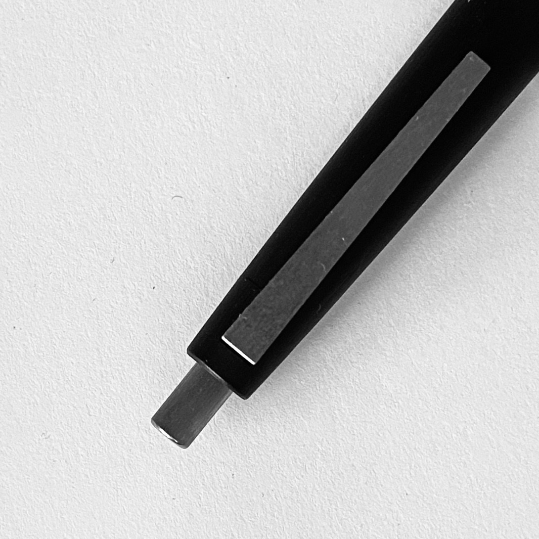 Чернила и графит. Ожерельев Лев