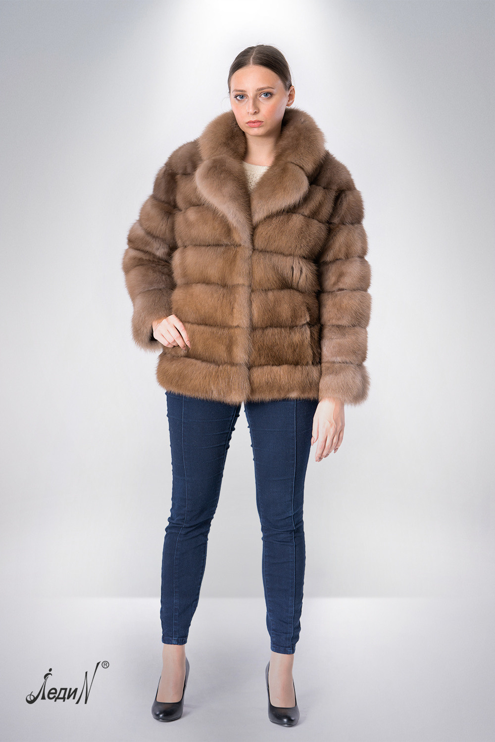 Меховые изделия. Предметный и фуд фотограф Санкт-Петербурга Сергей