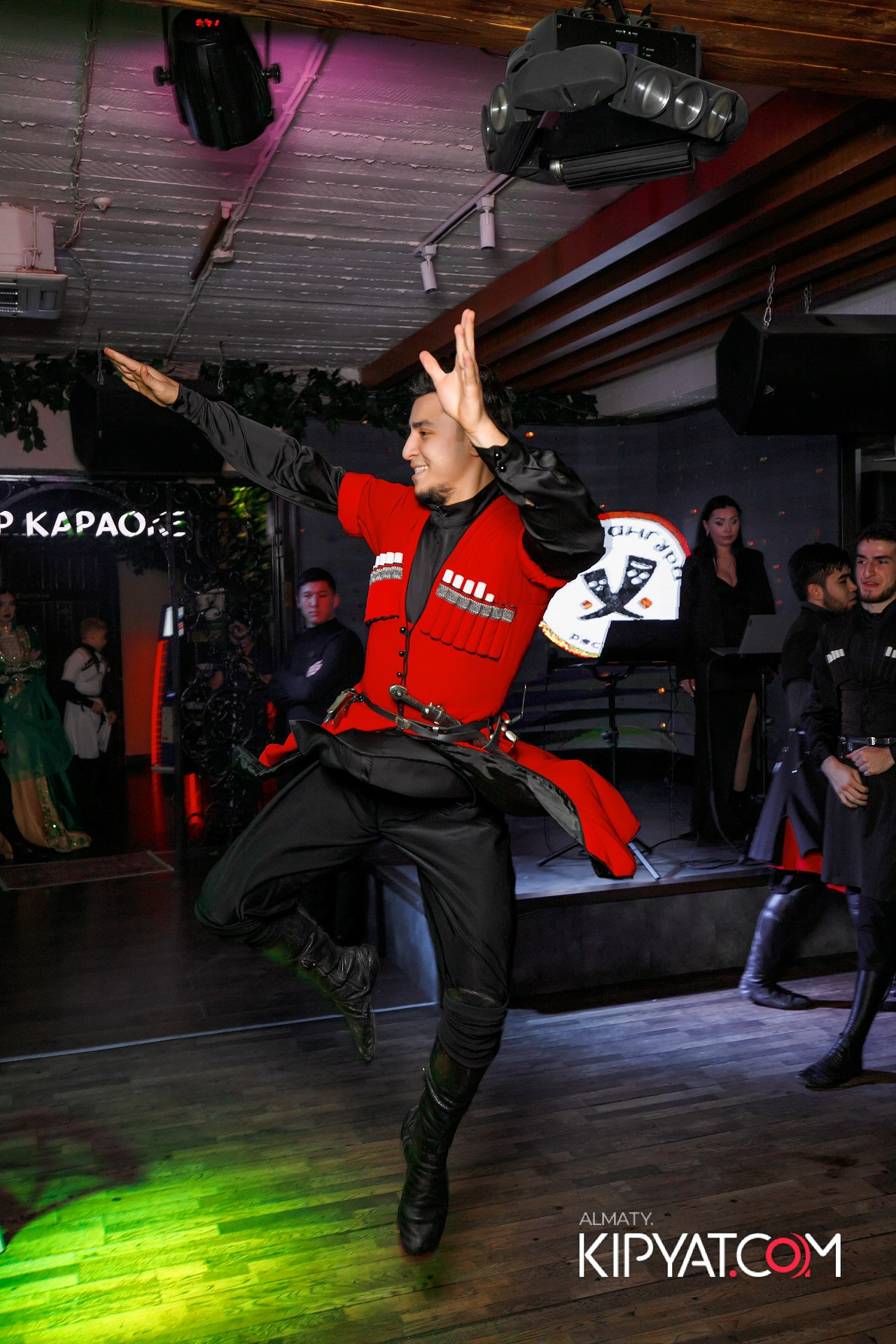 ВАХТАНГУРИ. КИПЯТКОМ АЛМАТЫ!