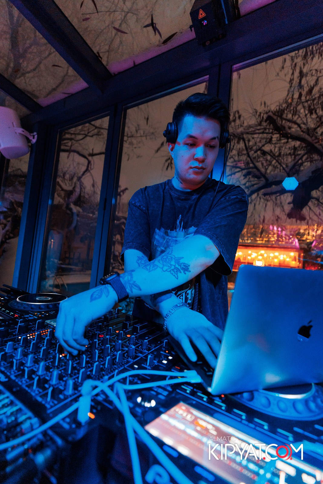 EDEN BAR & RESTAURANT. КИПЯТКОМ АЛМАТЫ! Фотосъемка мероприятий в Алматы