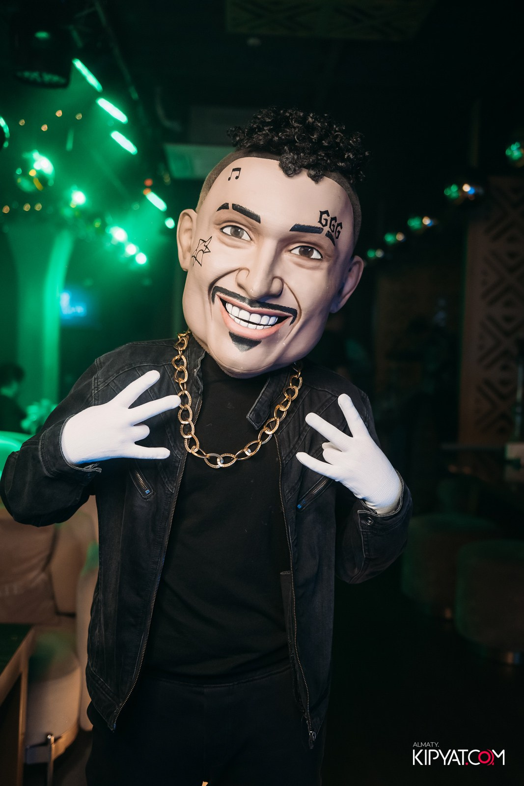 LAUREATE GRANDE CAFE. КИПЯТКОМ АЛМАТЫ!