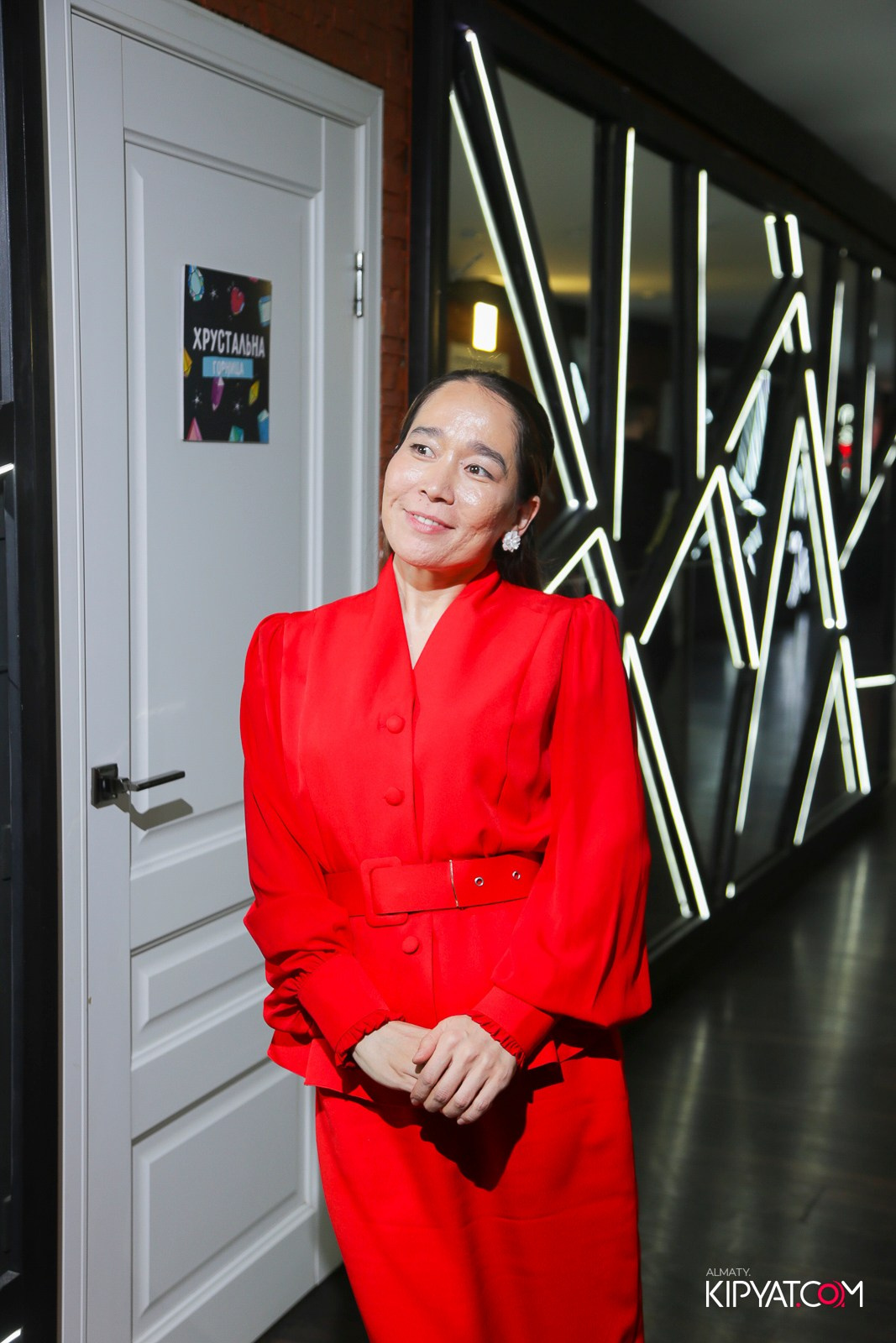 УХО И МЕДВЕДЬ НА САИНА. КИПЯТКОМ АЛМАТЫ! Фотосъемка мероприятий в Алматы