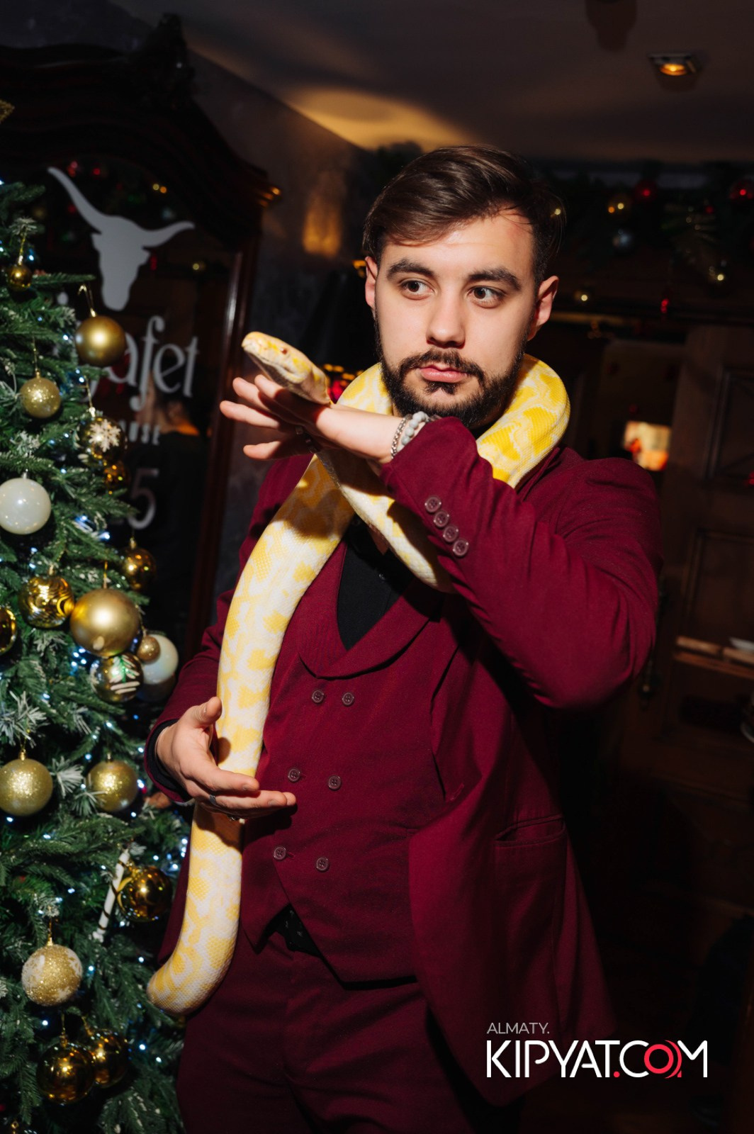 ZIYAFET STEAK HOUSE. КИПЯТКОМ АЛМАТЫ!