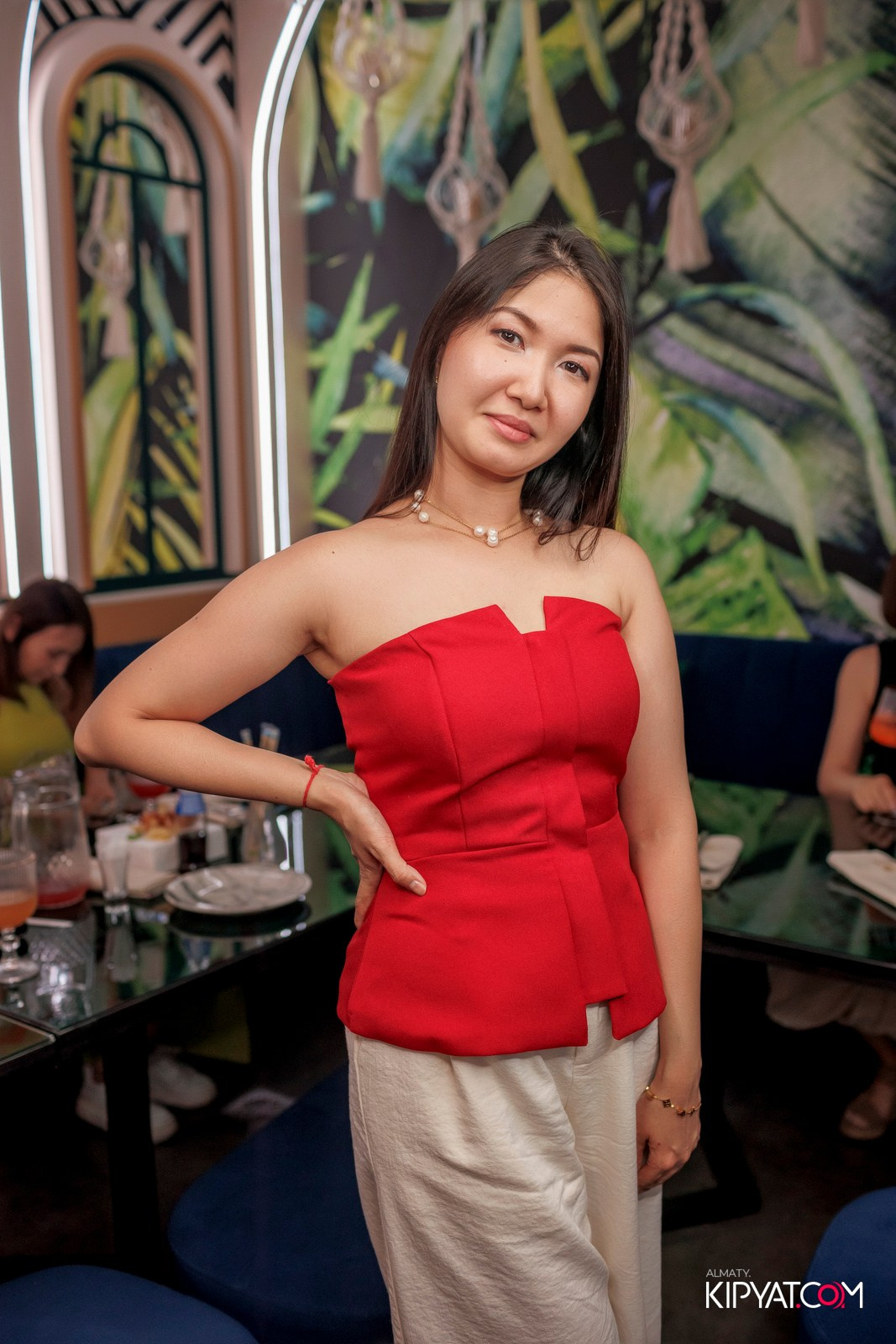 MOOD KARAOKE & TERRACE. КИПЯТКОМ АЛМАТЫ!