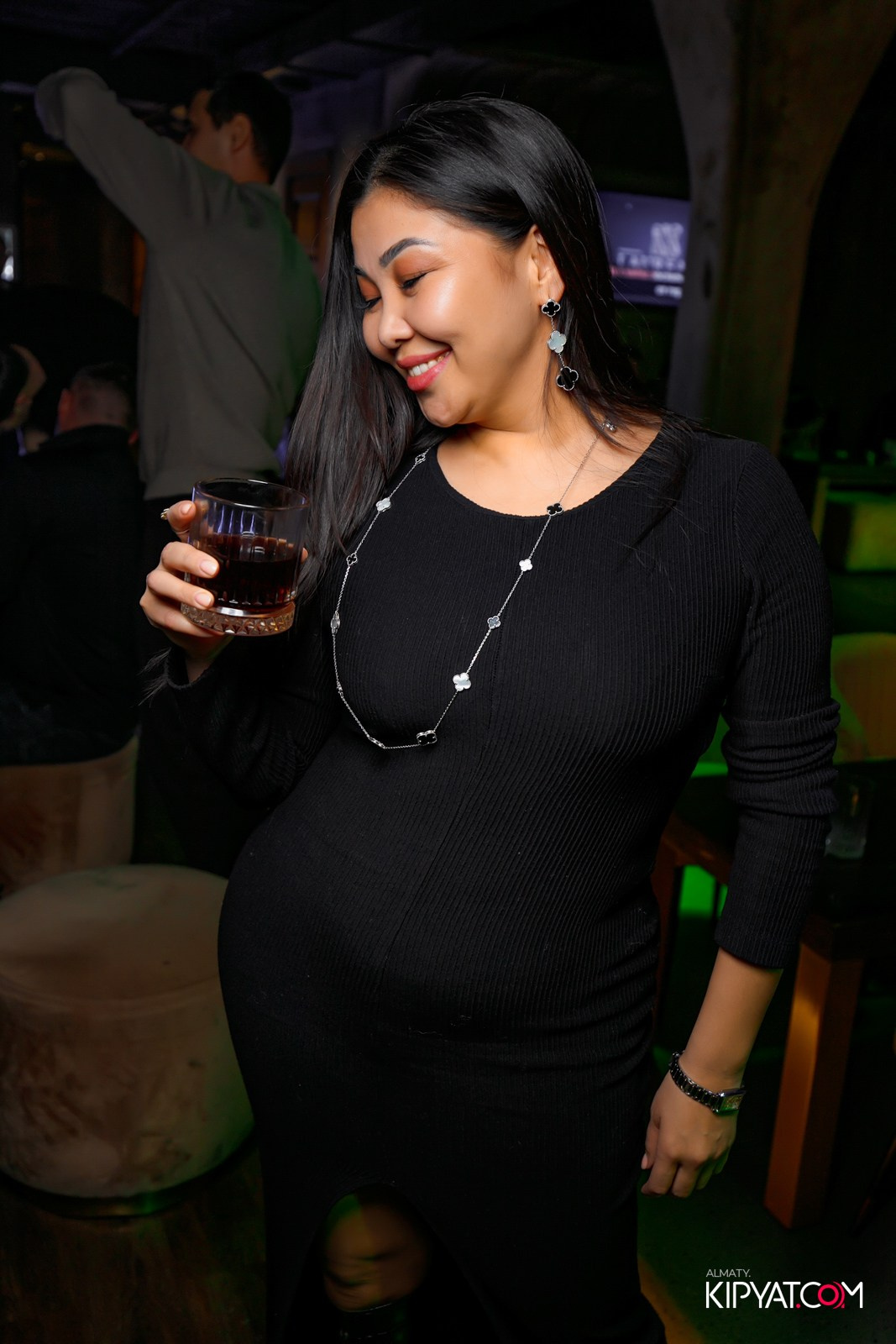 LAUREATE GRAND CAFE. КИПЯТКОМ АЛМАТЫ!