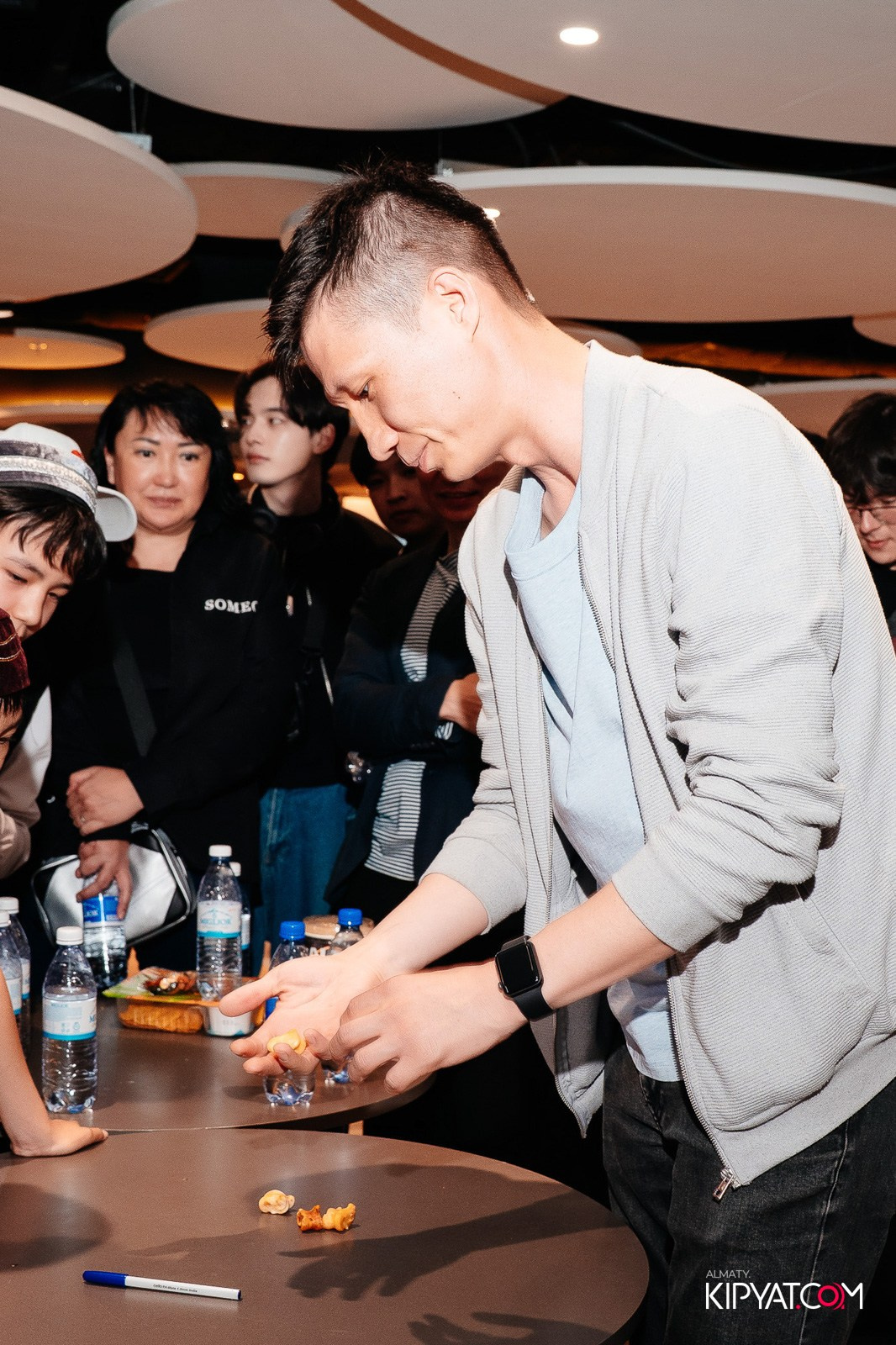 ЗАКРЫТЫЙ ПОКАЗ ФИЛЬМА «ВСЕ НА МОСЛЫ. БИТВА ПОКОЛЕНИЙ». КИПЯТКОМ АЛМАТЫ!