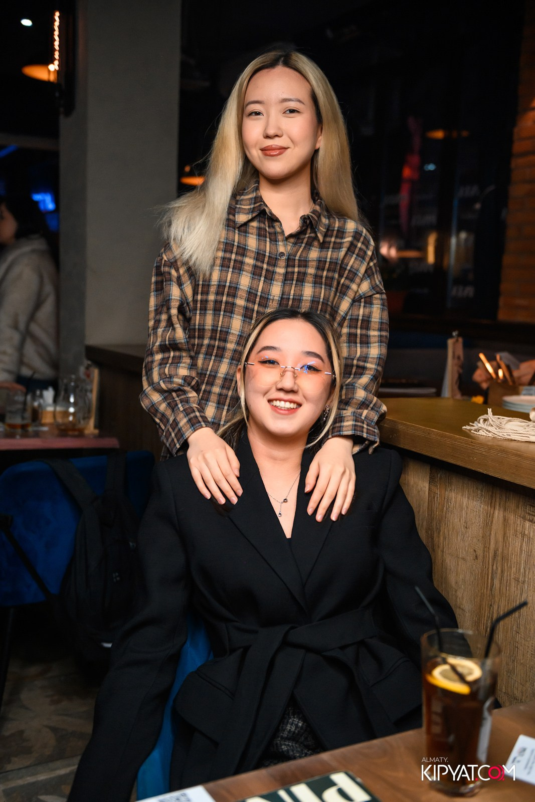 ПИНТА НА АУЭЗОВА. КИПЯТКОМ АЛМАТЫ!