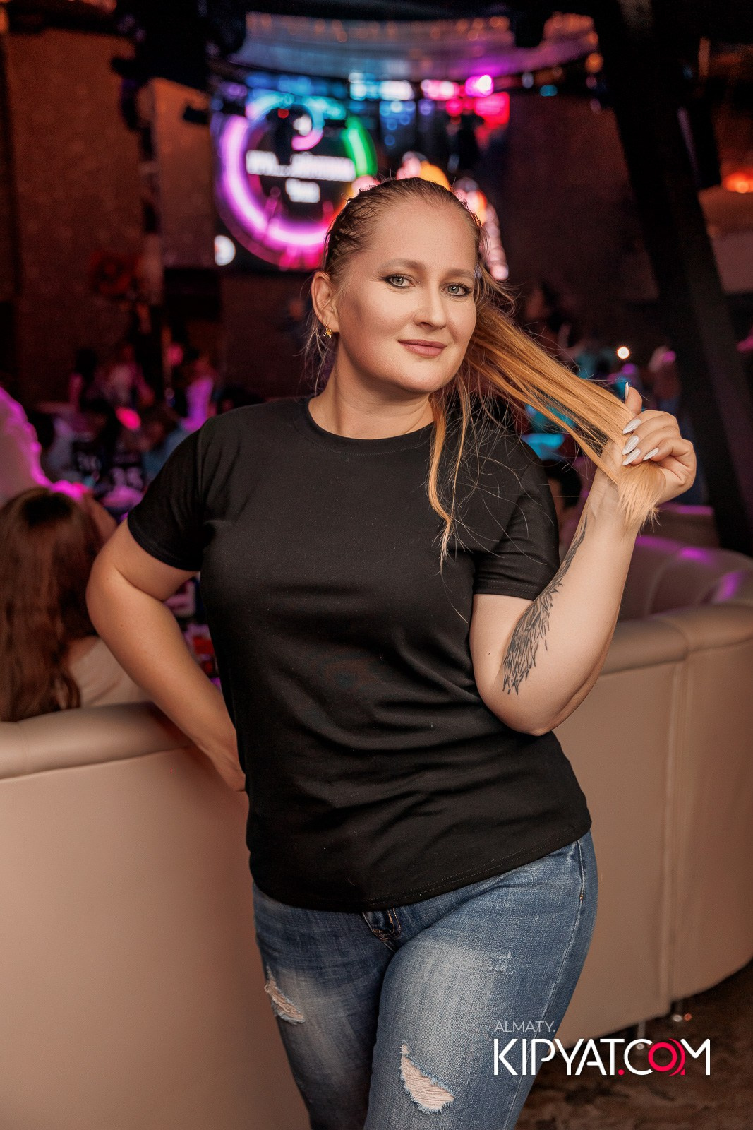 МУЗЫКАЛЬНОЕ ЛОТО В HIT RETRO. КИПЯТКОМ АЛМАТЫ!