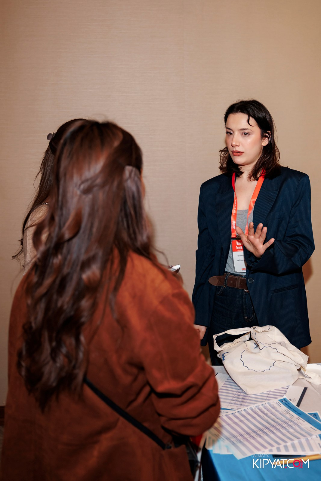 ВЫСТАВКА ТУРЕЦКИХ УНИВЕРСИТЕТОВ. КИПЯТКОМ АЛМАТЫ! Фотосъемка мероприятий в Алматы