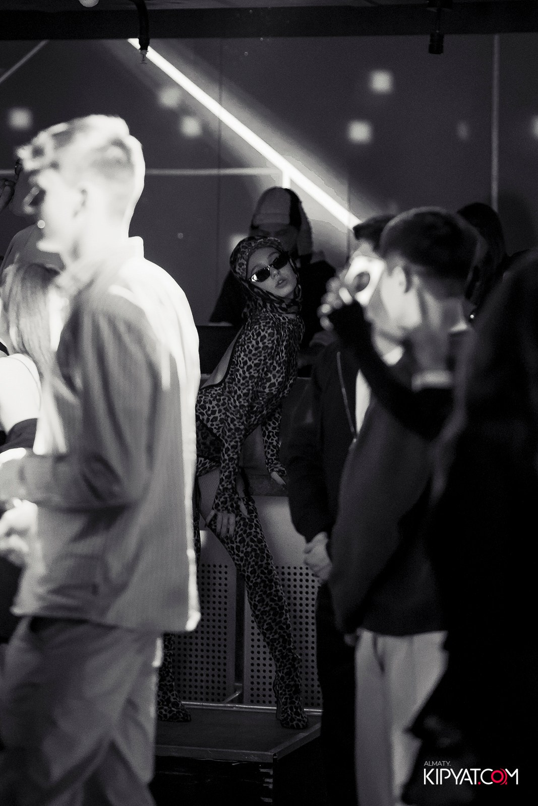 EVENT BAR. КИПЯТКОМ АЛМАТЫ!