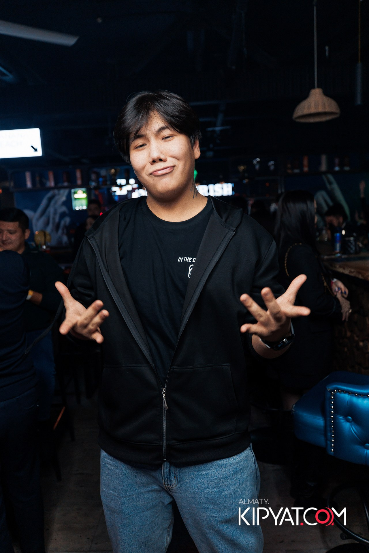 BANGLAROAD BAR SPECIAL GUEST: ASIK. КИПЯТКОМ АЛМАТЫ!