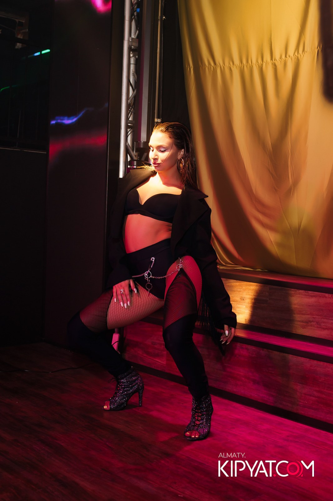 НОЧНОЙ КЛУБ ICON. КИПЯТКОМ АЛМАТЫ!