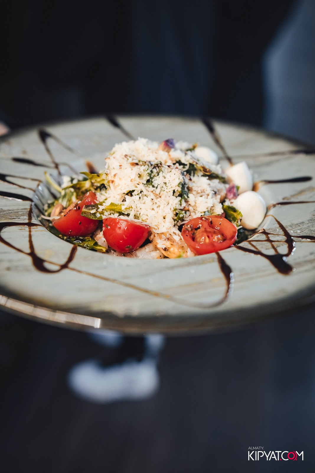 УХО И МЕДВЕДЬ НА ГАГАРИНА. КИПЯТКОМ АЛМАТЫ!