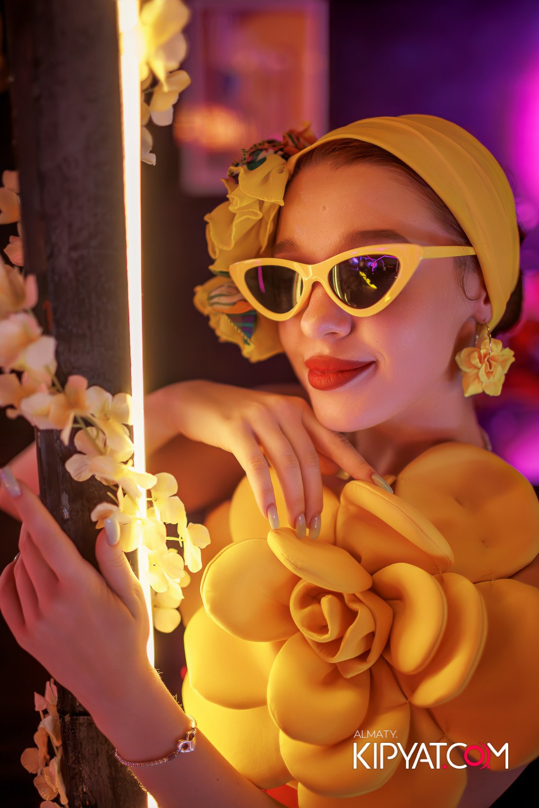 SKY BAR. КИПЯТКОМ АЛМАТЫ!