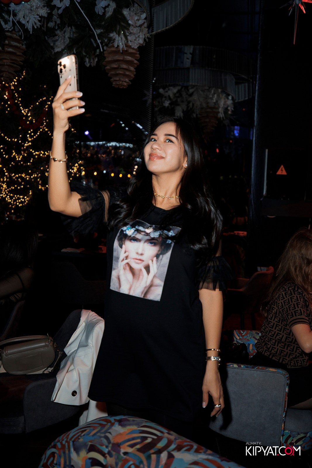 FRIENDS BAR & TERRACE. КИПЯТКОМ АЛМАТЫ! Фотосъемка мероприятий в Алматы