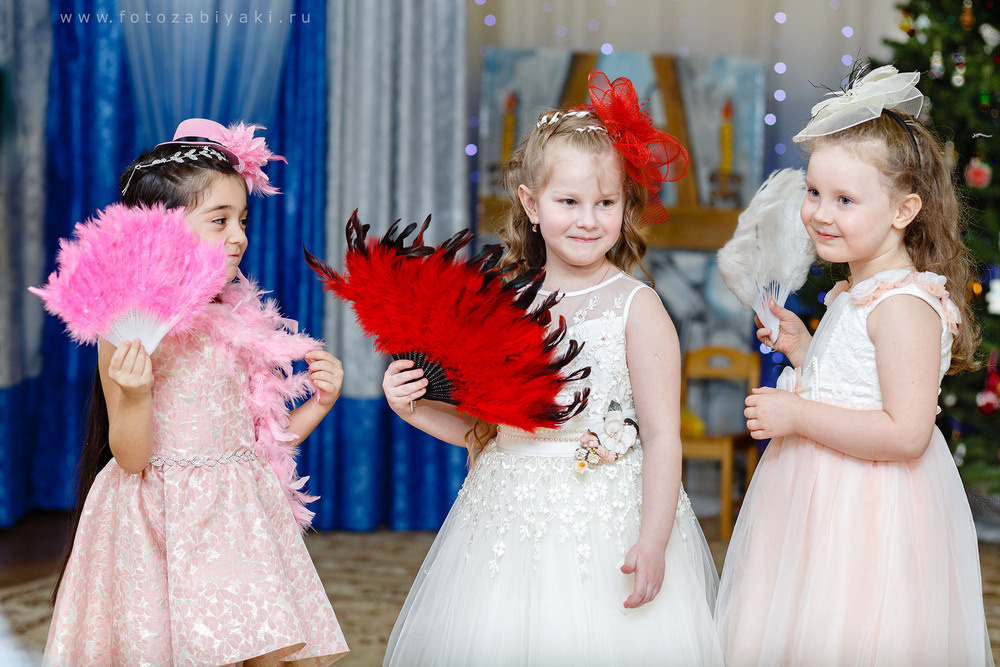 Утренник. Классный фотограф, по мнению школьников