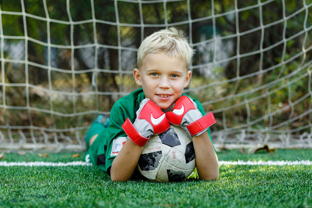 Футболисты. Классный фотограф, по мнению школьников
