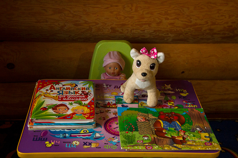 Интерьерная фотосъемка — Русская деревня Шуваловка. Репортажный фотограф Ольга Добросинская в Санкт-Петербурге