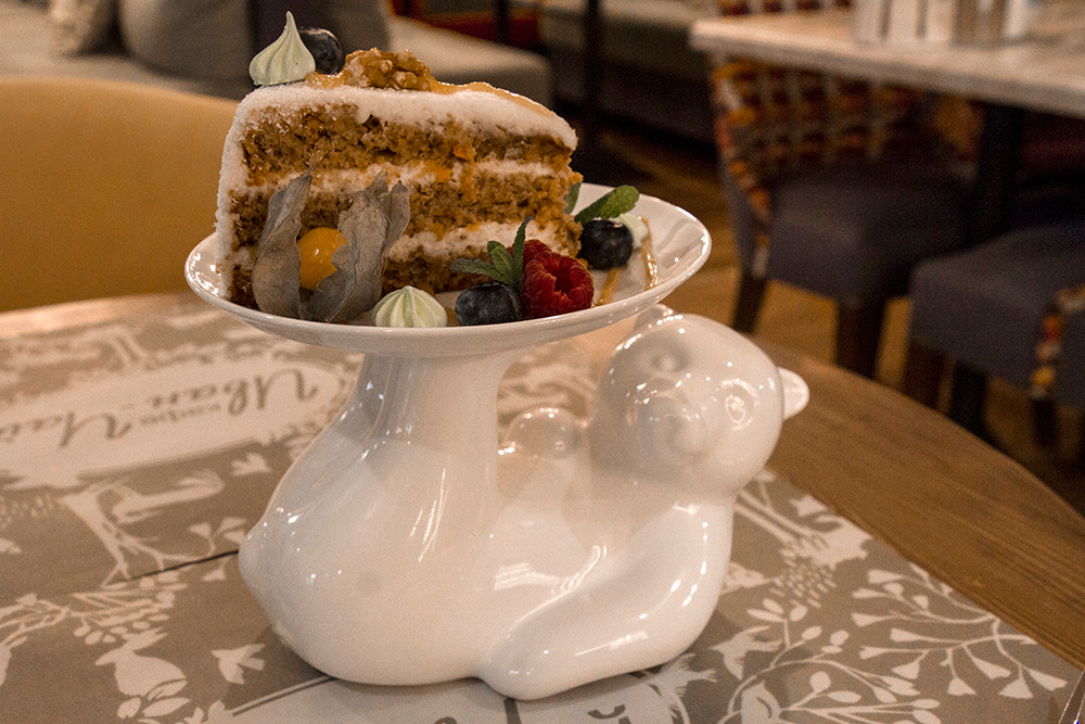 Интерьерная фотосъемка — Русская деревня Шуваловка. Репортажный фотограф Ольга Добросинская в Санкт-Петербурге