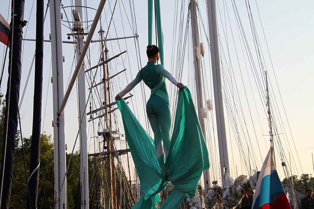 Репортажная фотосъемка — Ораниенбаумский морской фестиваль. Репортажный фотограф Ольга Добросинская в Санкт-Петербурге
